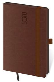 Diář 2023 týdenní  kapesní  Memory s gumičkou - tmavě hnědá