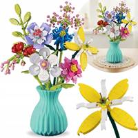 Kniha Stavebnica kvety 778ks+modrá váza