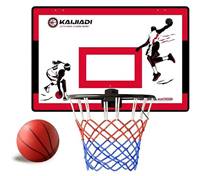 Basketbal kôš s loptou