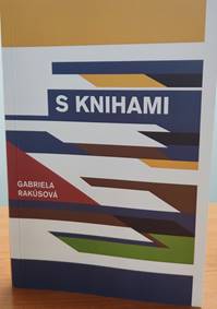 Kniha S knihami